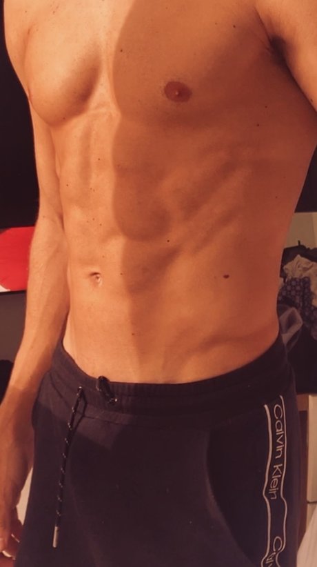 AltPlayboy model hd pics