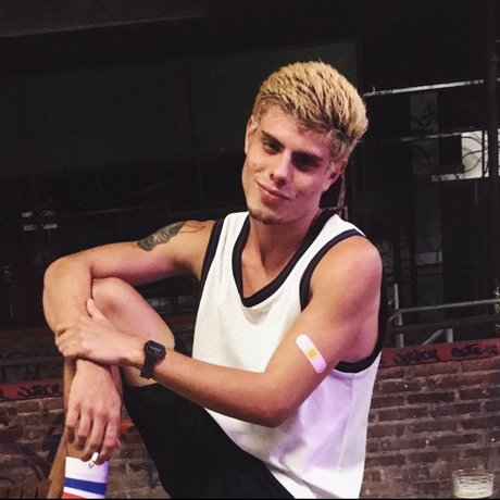 Niko 22 high quality pornstar images