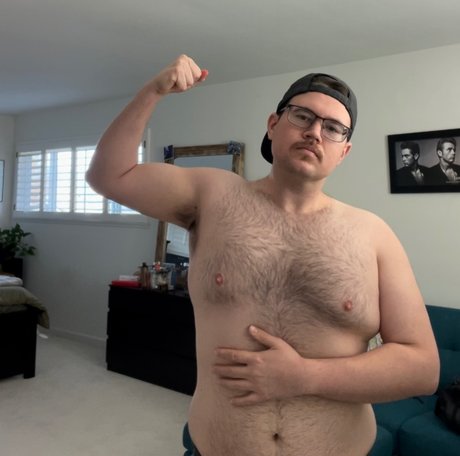 cubcakes94 hot model photo