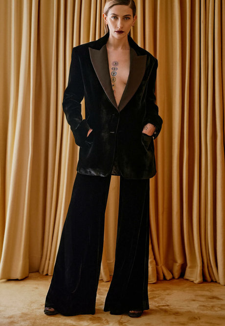 Paris Jackson perfect star photo