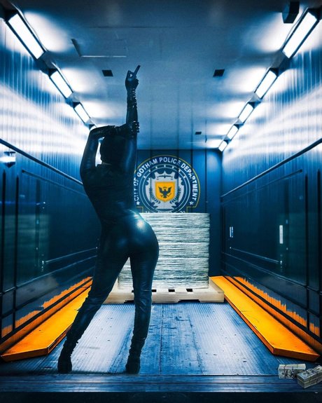 Kiera Please nice pornstar pictures