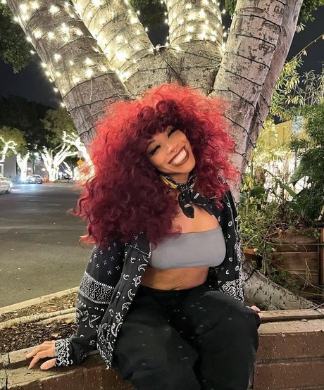 Kiera Please pornstar nude photos