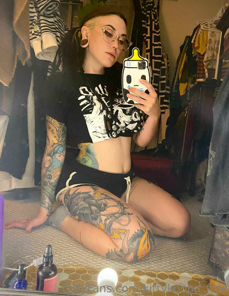 kittykoopa free model beautiful picture