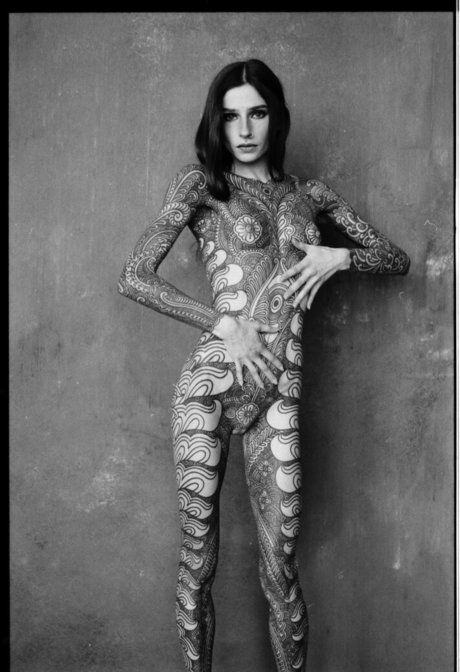 Noemie Doragon star nude gallery