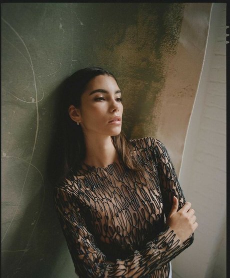 Cindy Mello model pornographic pictures