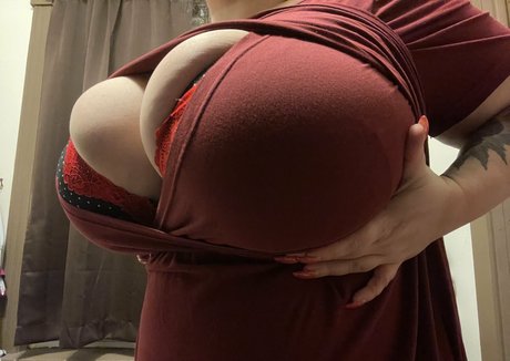 bustyvicky38 pornstar xxx photo