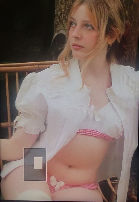 latina shemale onlyfans free sexy pic