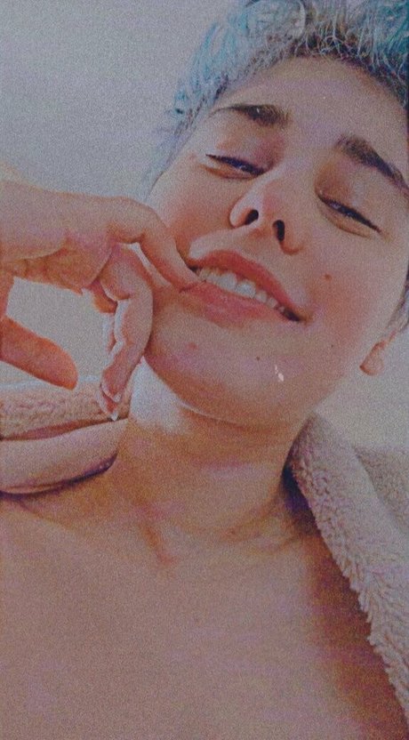 spivvens free model picture