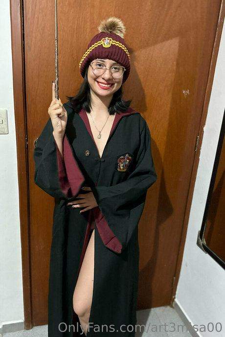 Art3misa00 Profile pic