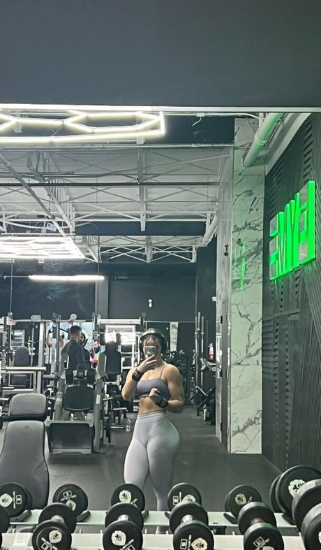 Makayla Mcquoid model nice pictures