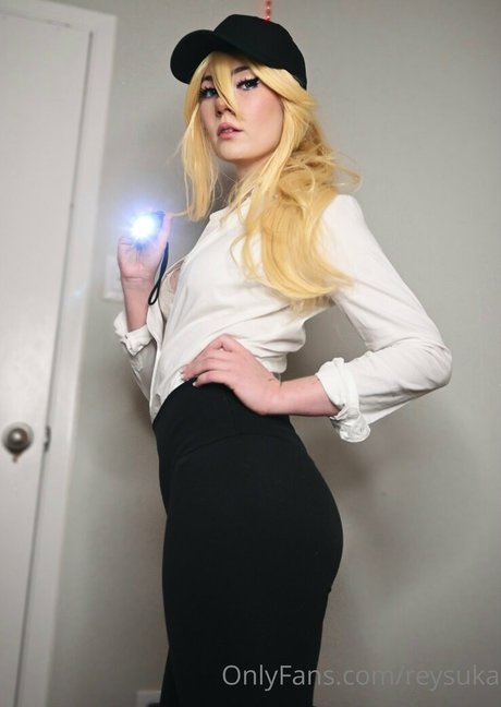 reysuka model pornographic picture