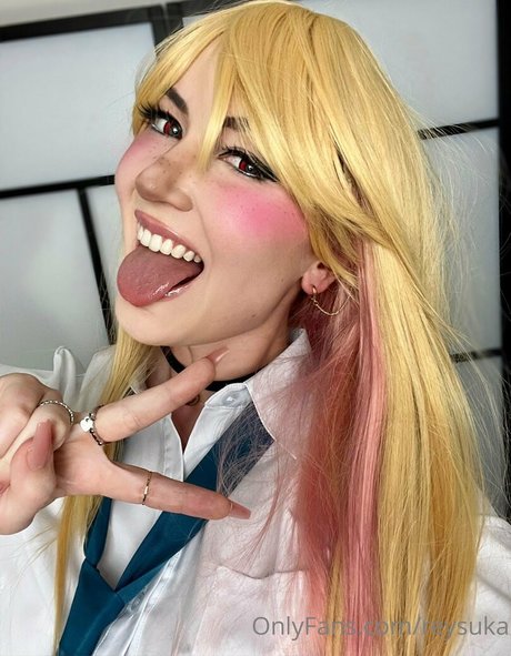 reysuka free actress gallery