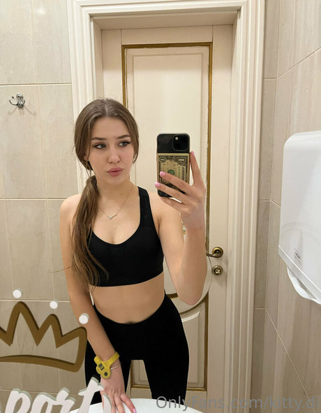 giant onlyfans nice galleries