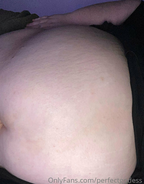 perfectgodess beautiful model pic