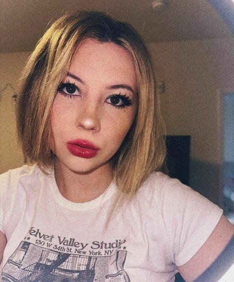 Kendi Ken ASMR top actress pictures