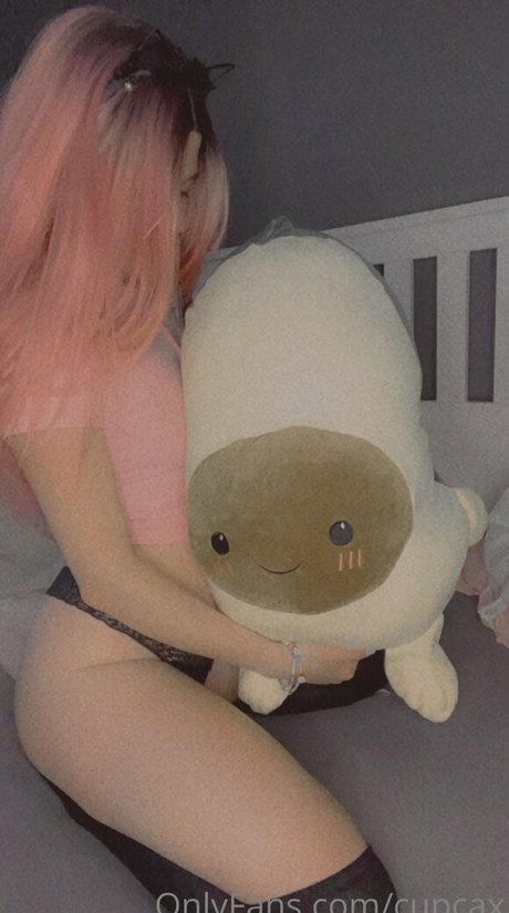 cupcaxfree pretty pornstar photo
