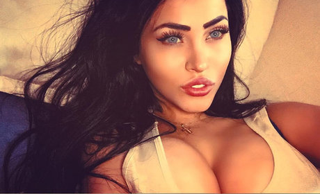 Claudia Alende model xxx images