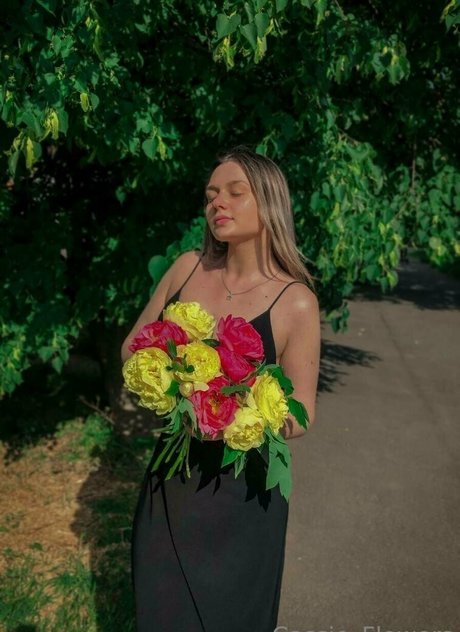 cassie flower star pornographic pictures