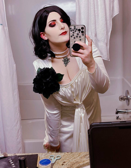 Maxalah art star pictures