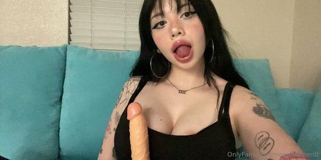 Meepmomentt top model photo