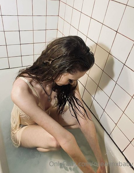 skinny babe onlyfans free porn photo