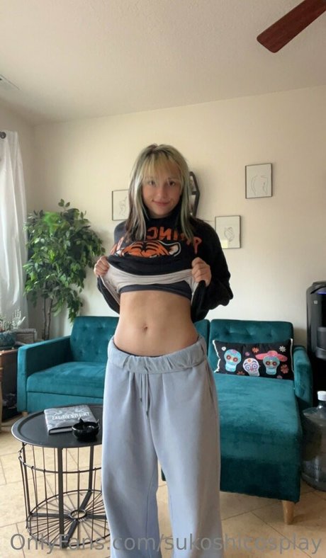 sukoshicosplay star adult archive