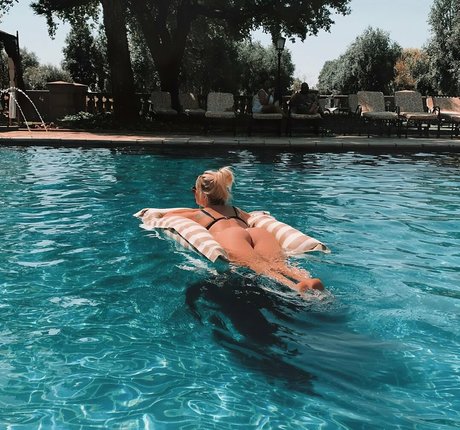 rubber onlyfans pornos photo