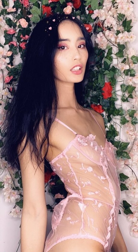 Tayszea naked star pics