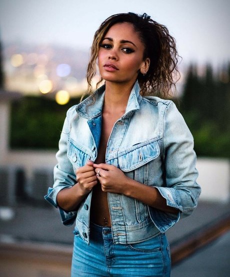 Vanessa Morgan model pretty pic