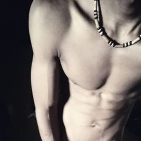 NuBiAn Freak_ nudes model pic