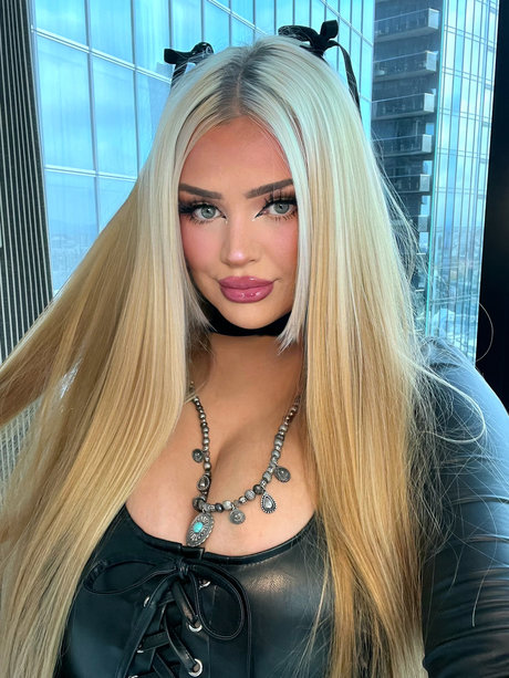 Arika Greene model top archive