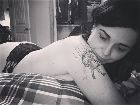 Trash Princess top actress pictures