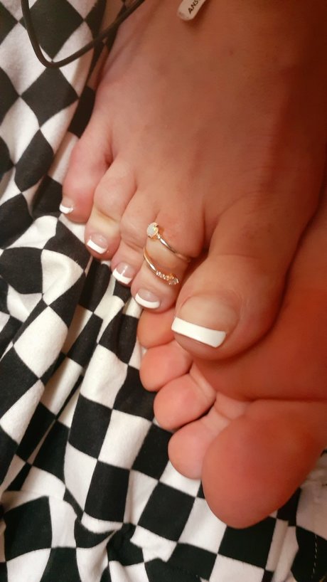 atlanta snows beautful feetXXX free star image