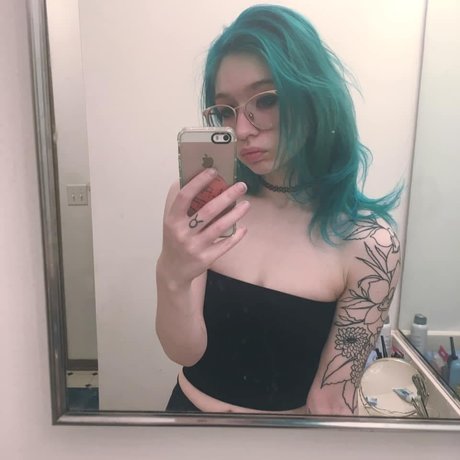 Noel Grace pretty star img