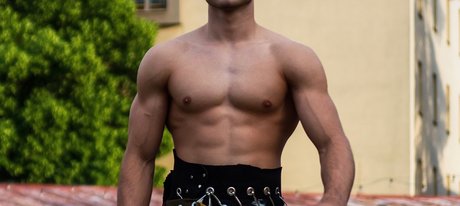 _Aesthetic Gym God_ model naked archive