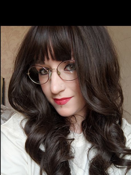 Nyu Angel nice actress image