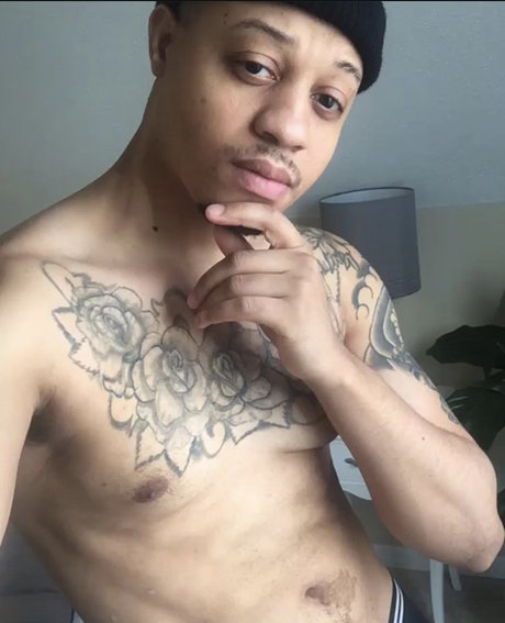 Tristan Waters hot pornstar pics