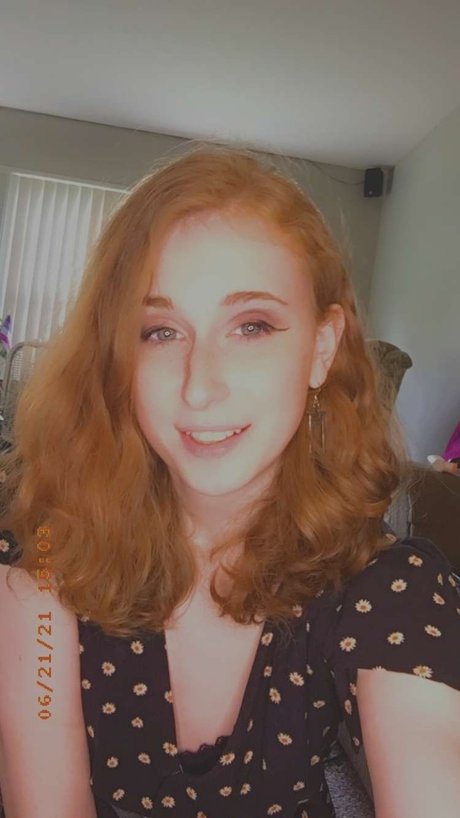 Nympho Depressive free model pics