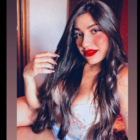 Ana Carolinna model beautiful photos