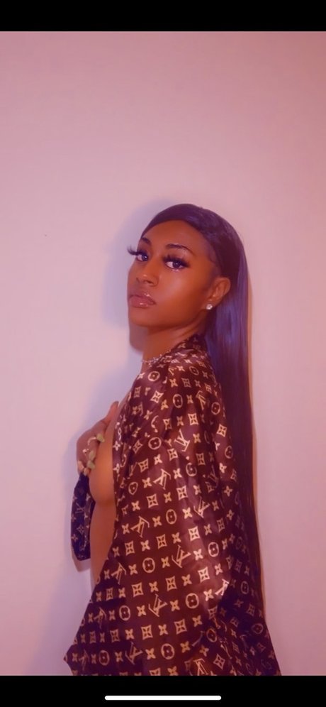 Kianna Love star best images