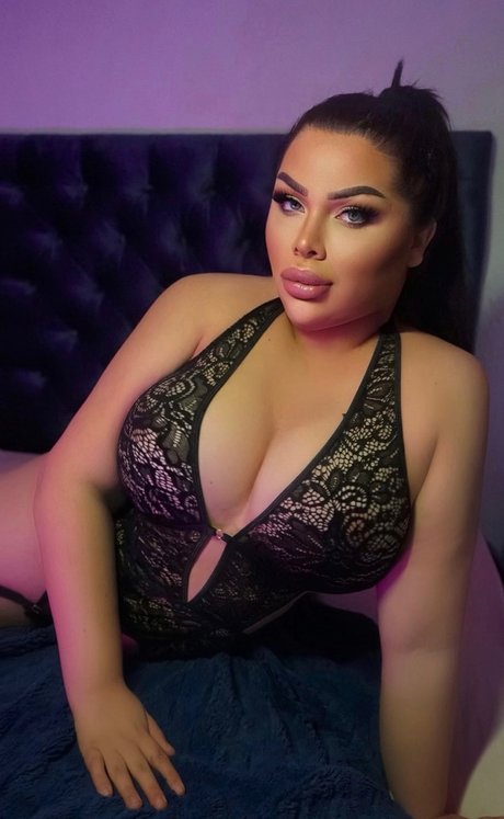 DreamDollxox adult actress photos