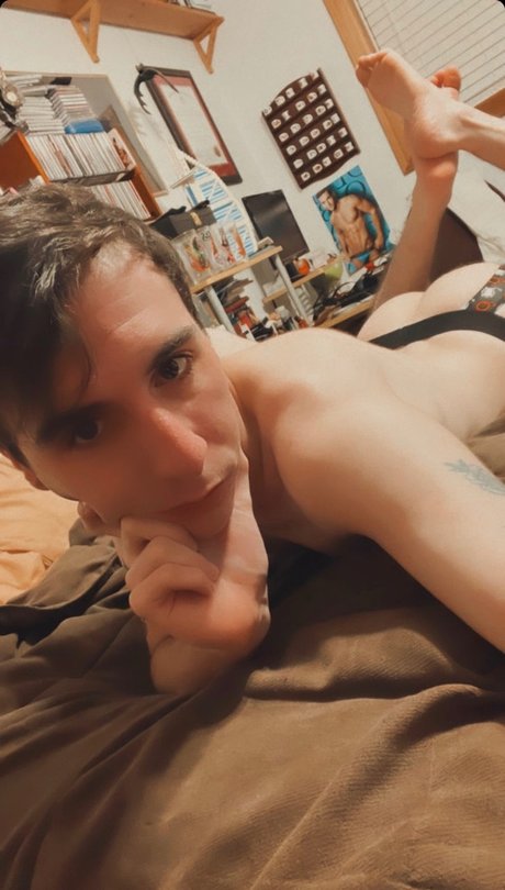 Alexander Jones xxx star pics