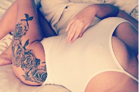 Lee Elizabeth hot pornstar pics