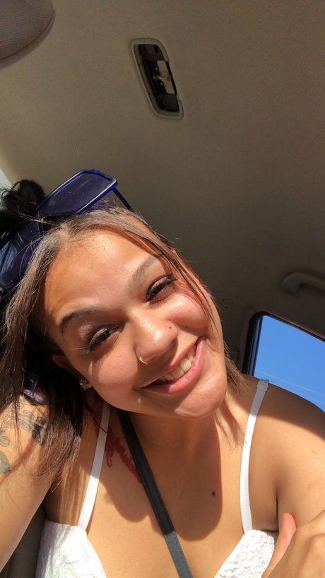 Katrina Reyes Andrews star images