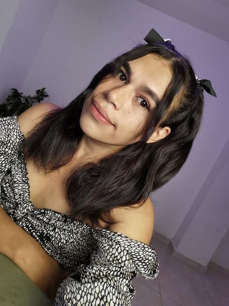 ally cantero hd model picture