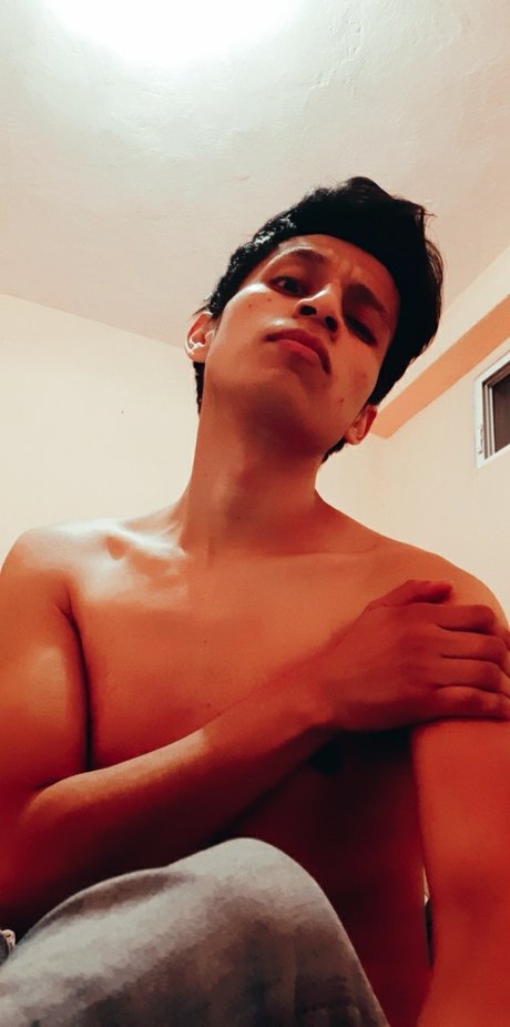 Alex Hern andez_ star photos