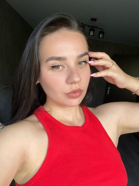 Yellow Avocado model nudes pics