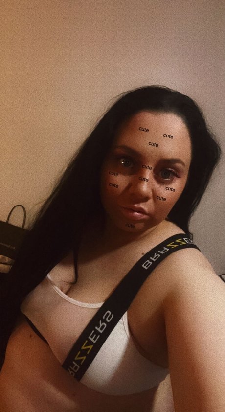 Toni ohennessy star hot pics