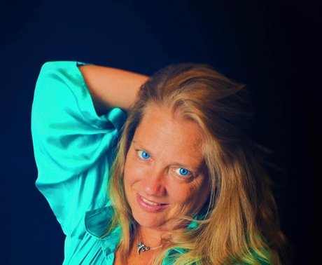 _Jen Hall_ art actress image