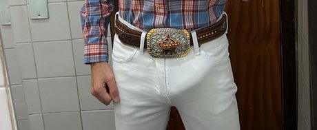 ogu agro naked pornstar photo